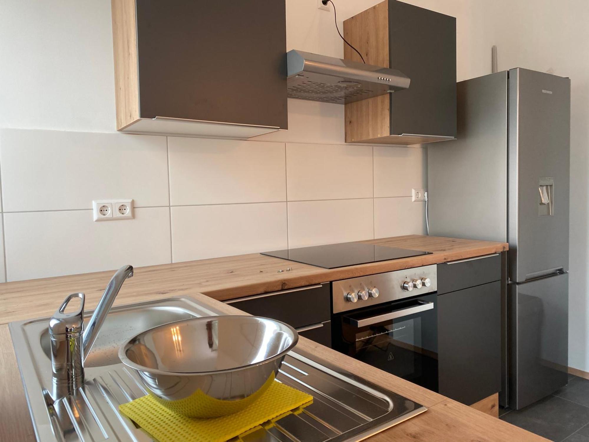 Simplex In Apartment *
